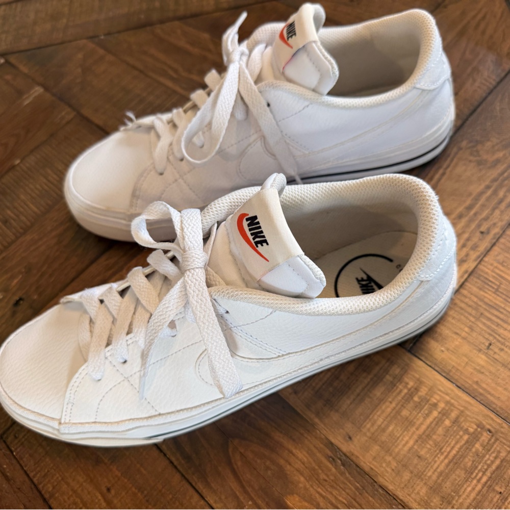 Nike Court Legacy Sneakers Women’s Size 10